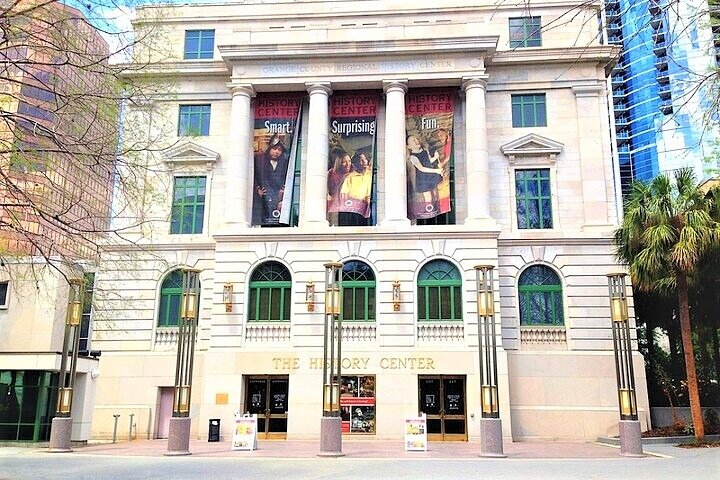 Self-Guided Scavenger Hunt: Lake Eola's Art Scene & Scenery - Photo 1 of 11